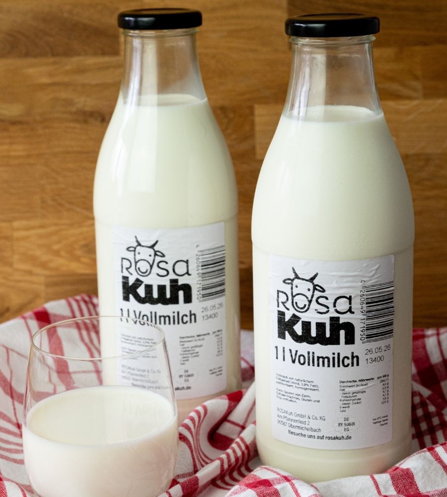 Frische Vollmilch